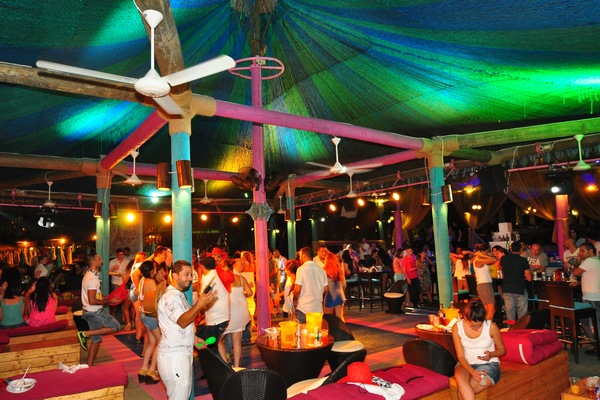 Saturday Night Fever At Edde Sands